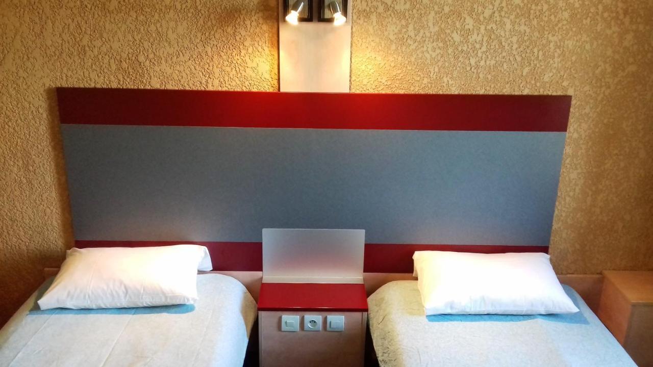 Libre Hotel La Vespière المظهر الخارجي الصورة